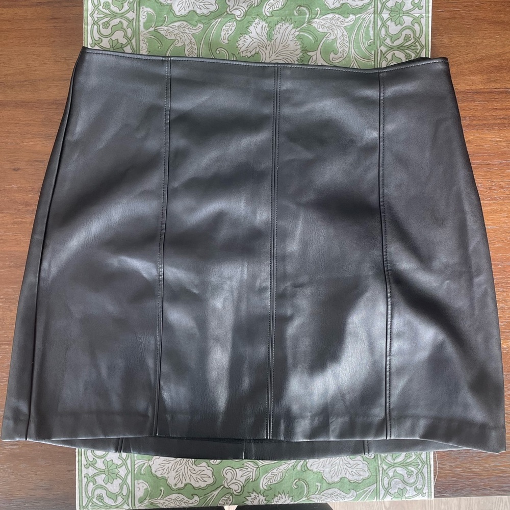Abercrombie and Fitch Vegan Leather Mini Skirt, Size L